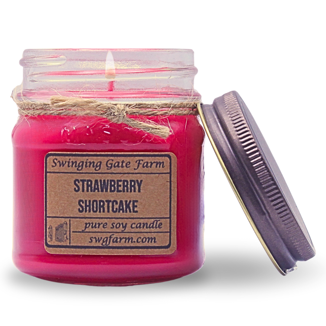 Strawberry Shortcake - 8oz Candle - Farmhouse Collection